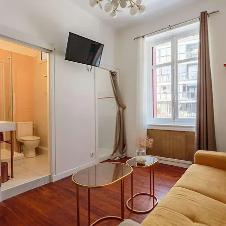 Studio Renove En Centre-ville A 5 Min De La Plage, Proche Commerces Et Gare - Fr-1-4-690 Apartment Saint-Jean-de-Luz